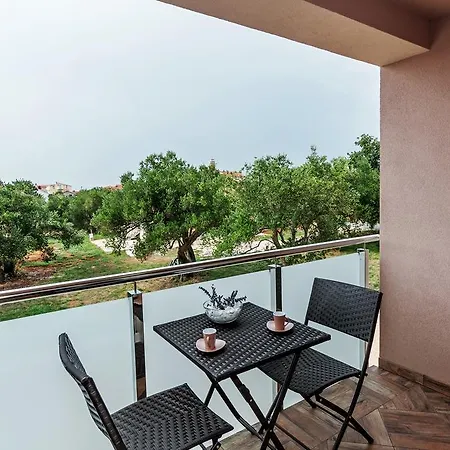 公寓 Lapidem Sukošan